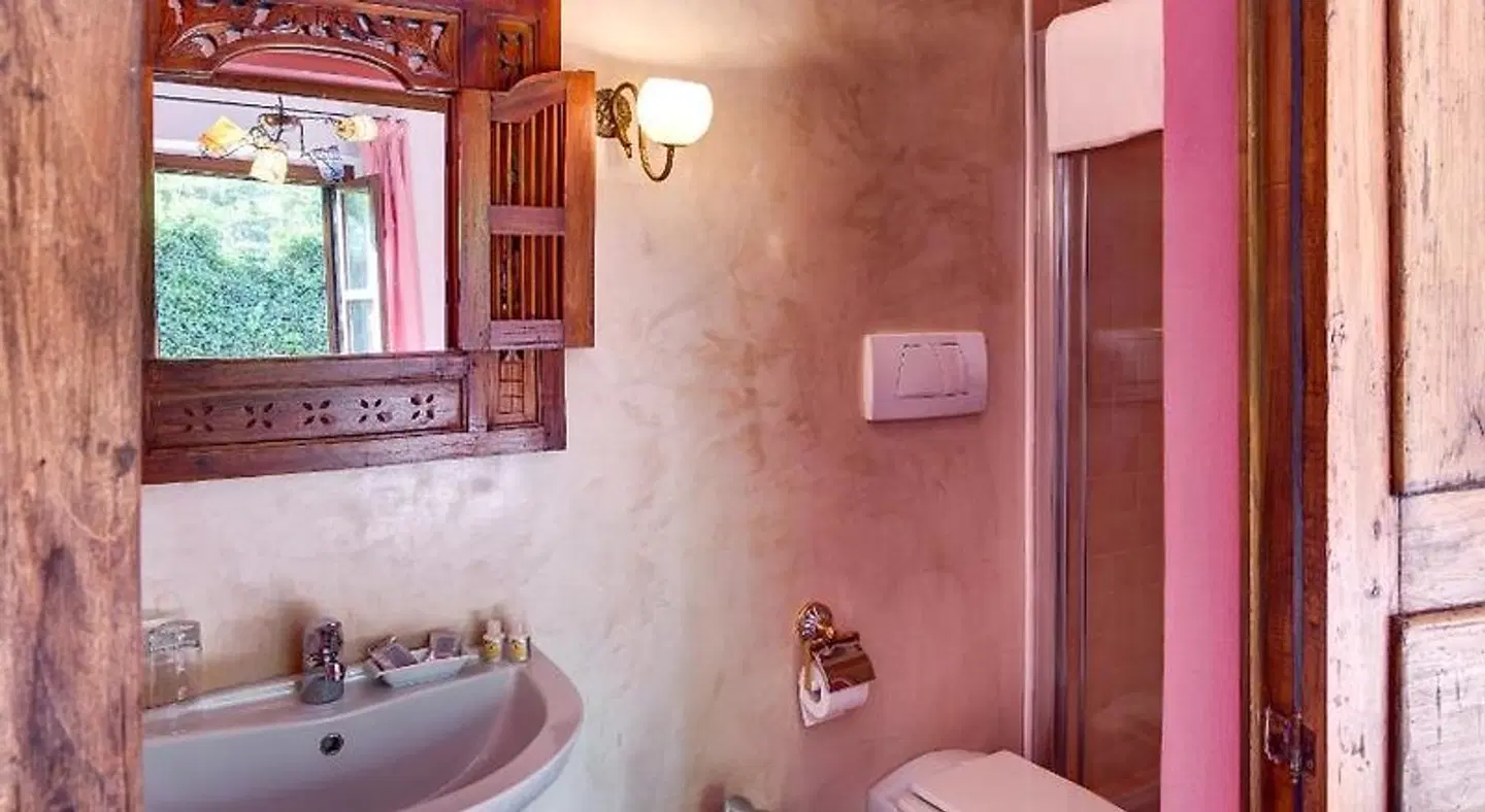 Villa La Favorita Badezimmer