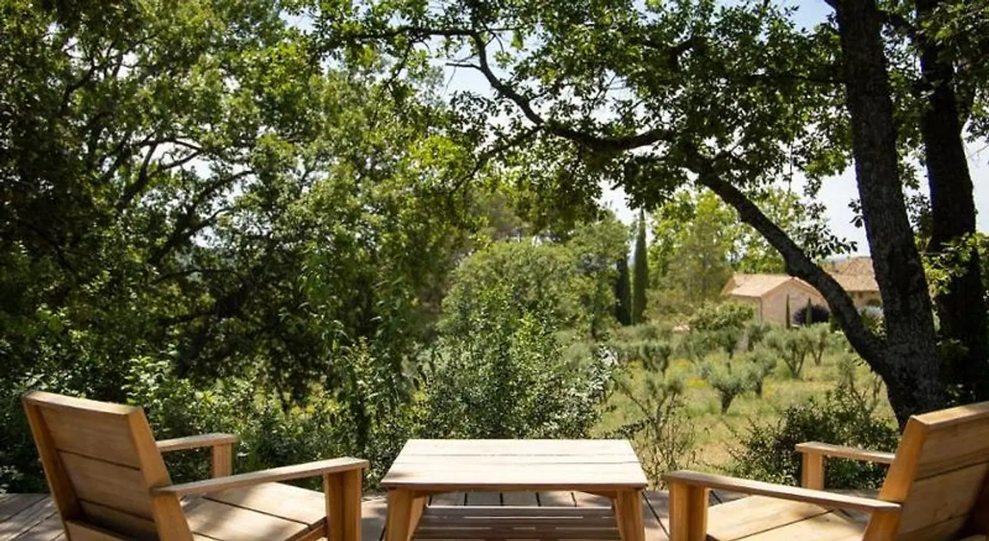 CHATEAU DE LA GAUDE Terrasse