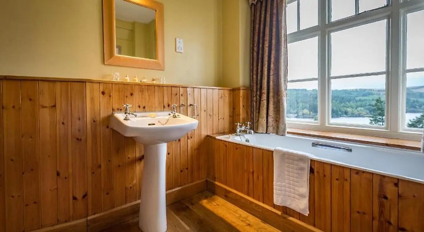 Lake Vyrnwy Hotel & Spa Badezimmer