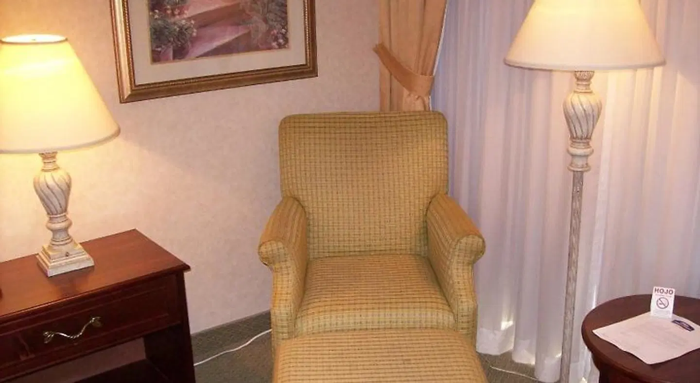 Days Inn By Wyndham Sudbury and Conference Centre ROOM_EXAMPLE