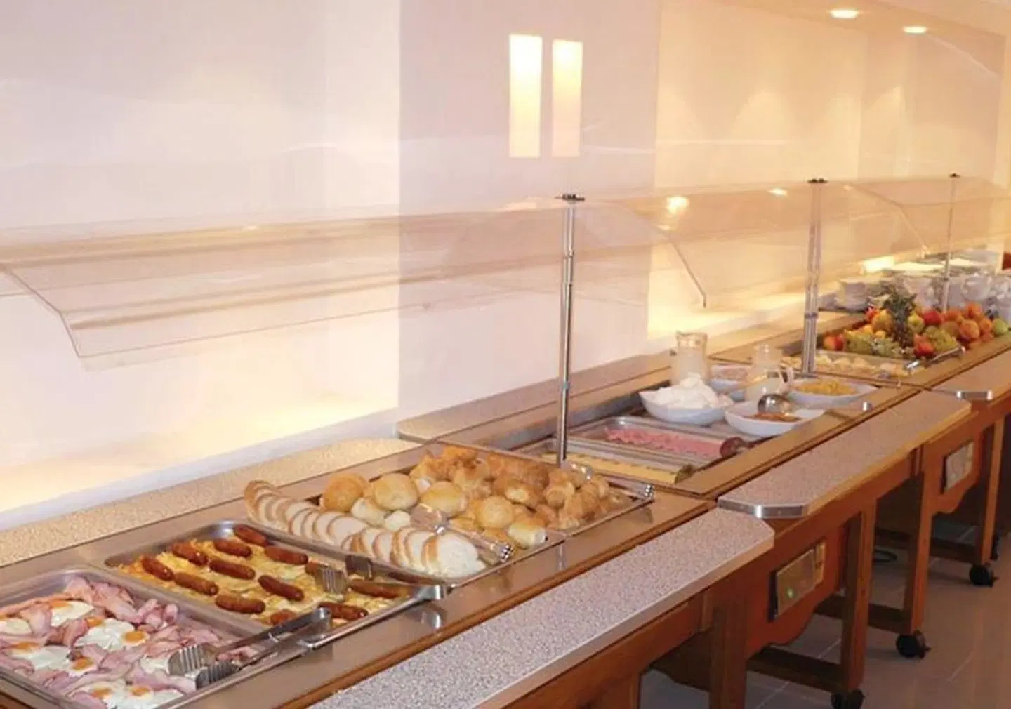 Corfu Maris Restaurant