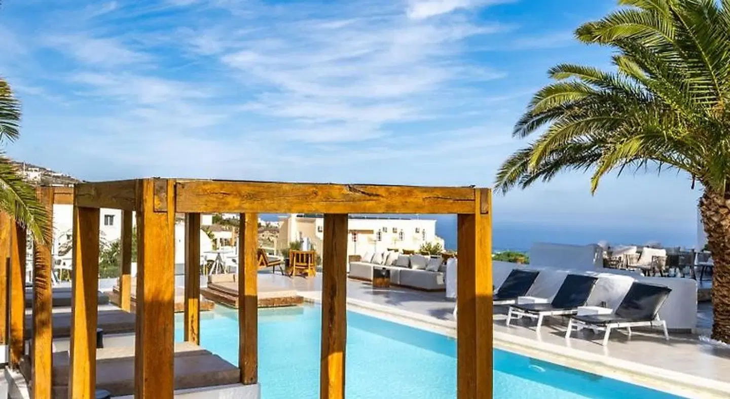 Callia Retreat Suites EXTERIOR