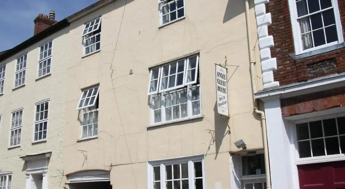 Angel Guesthouse EXTERIOR