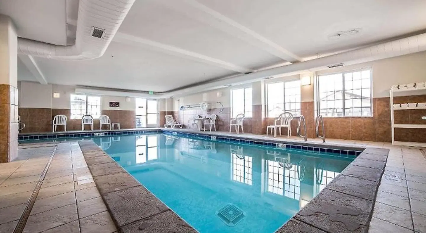 Comfort Inn & Suites Rock Springs Hallenbad