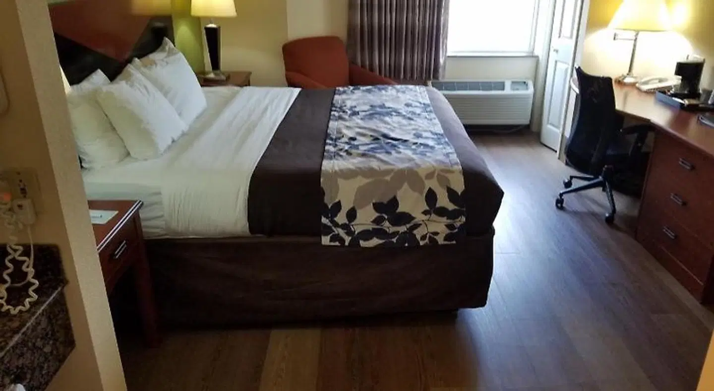 SureStay Plus Hotel by Best Western Macon West ROOM_EXAMPLE