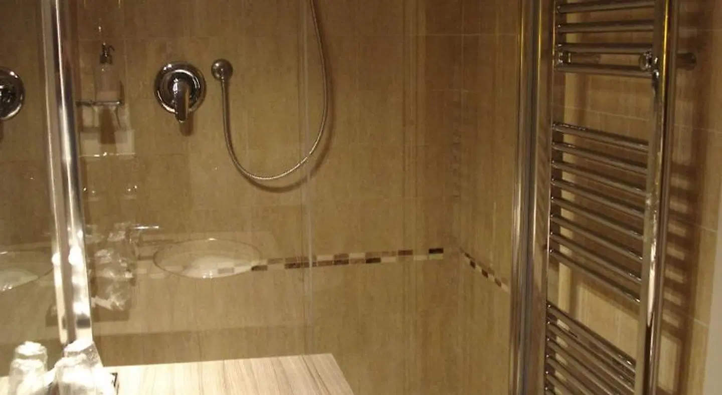 Morrisson Hotel Badezimmer