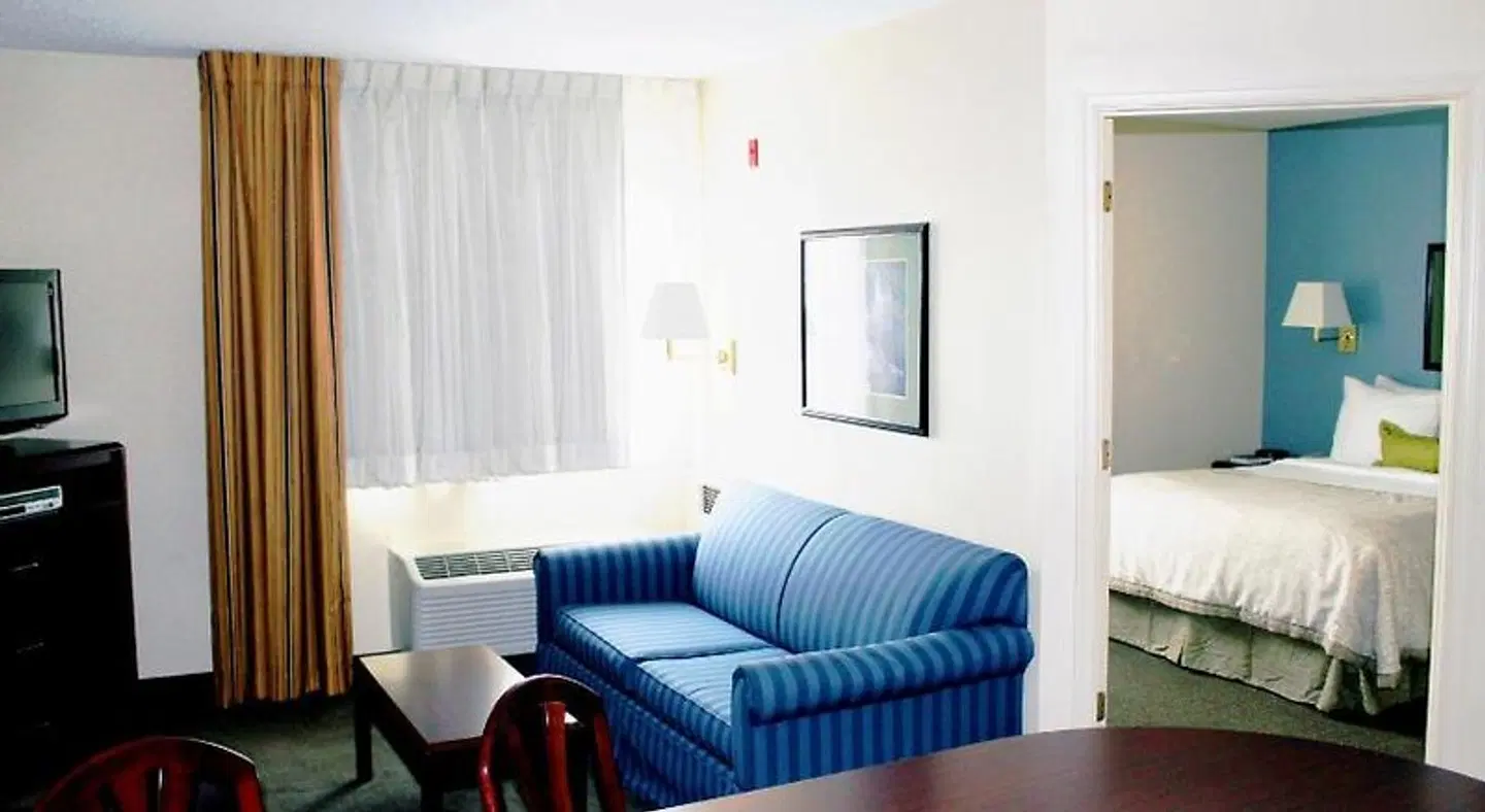 Candlewood Suites Richmond West End Short Pump by IHG ROOM_EXAMPLE