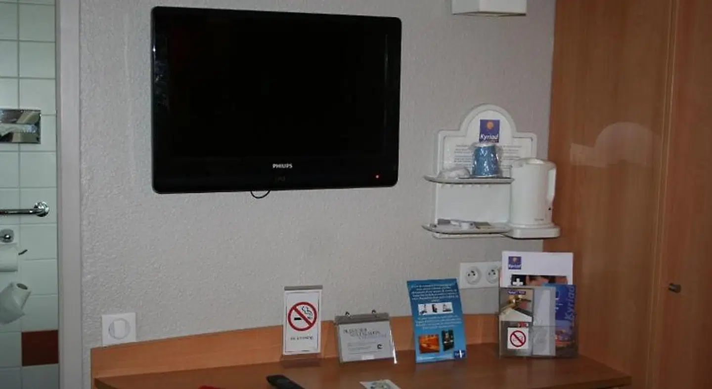 Kyriad Dijon Est Mirande ROOM_EXAMPLE