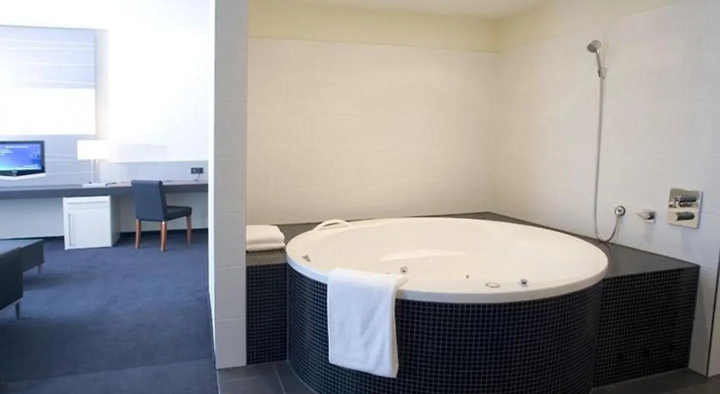 Ramada Herzogenaurach Herzo-Base Wellness
