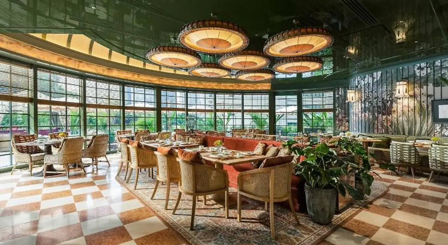 Island Shangri-La Hong Kong Restaurant