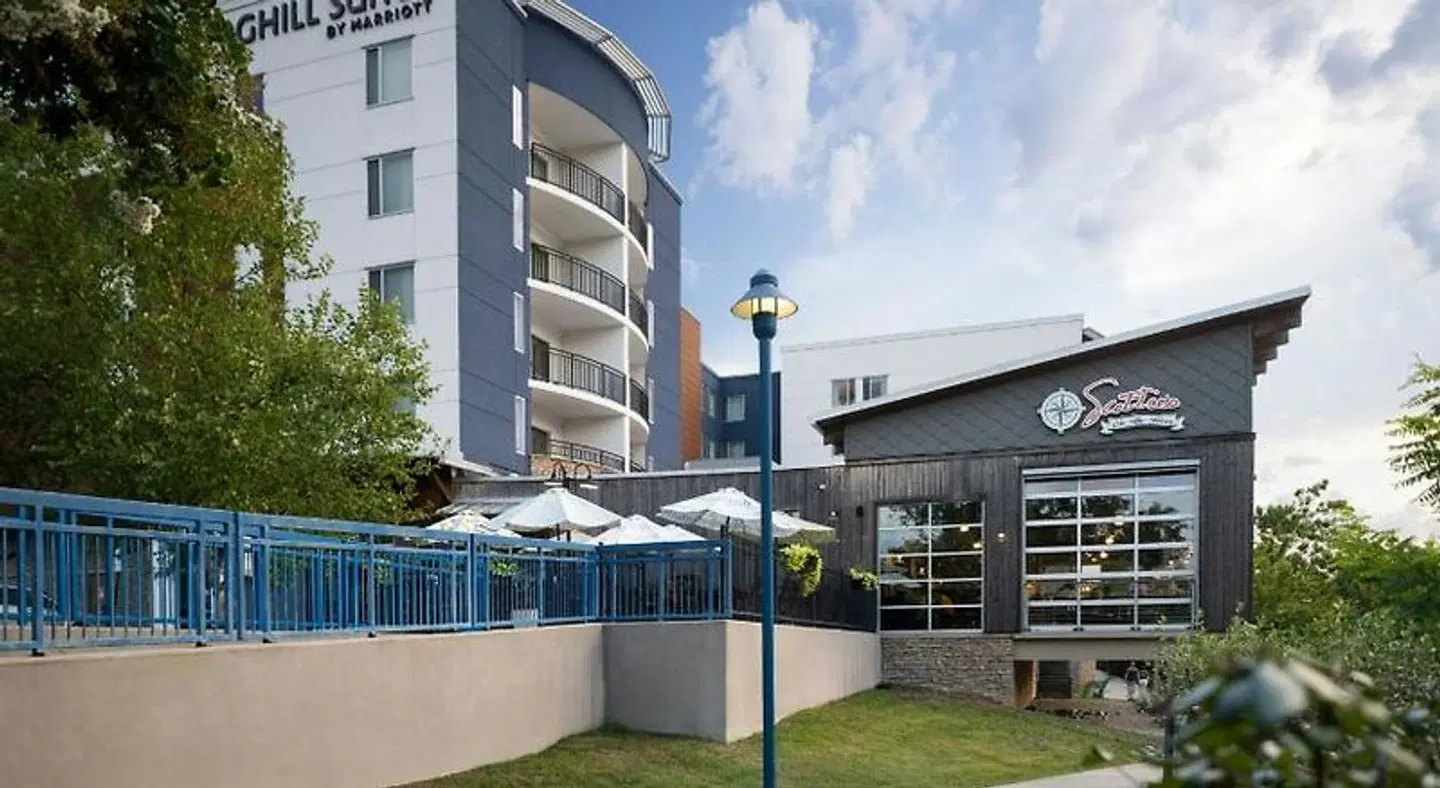 SpringHill Suites by Marriott Chattanooga Downtown/Cameron Harbor EXTERIOR