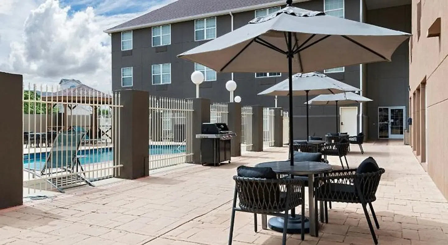 TownePlace Suites by Marriott Lubbock EXTERIOR