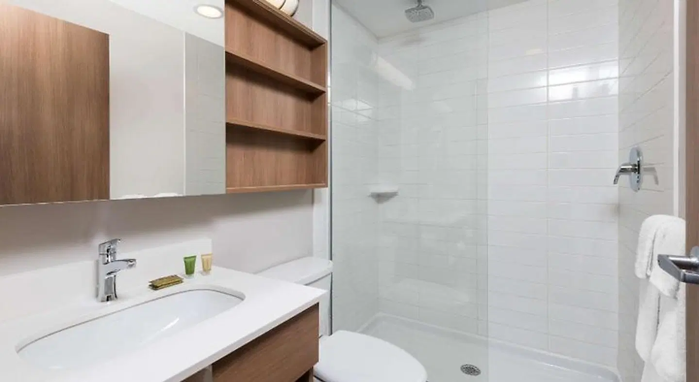 Microtel Inn & Suites by Wyndham Sudbury Badezimmer