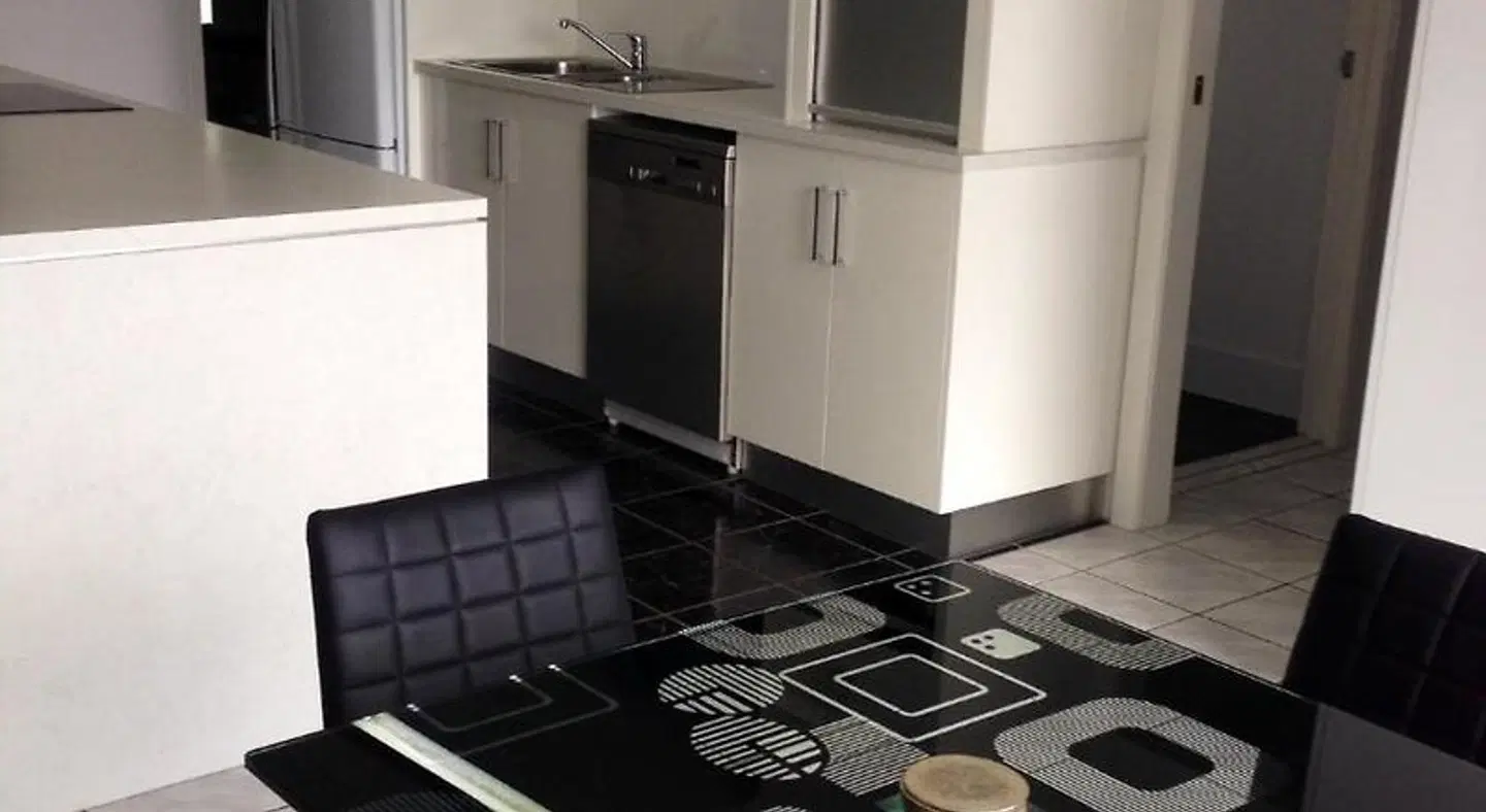 Burleigh Gardens North Hi-Rise ROOM_EXAMPLE