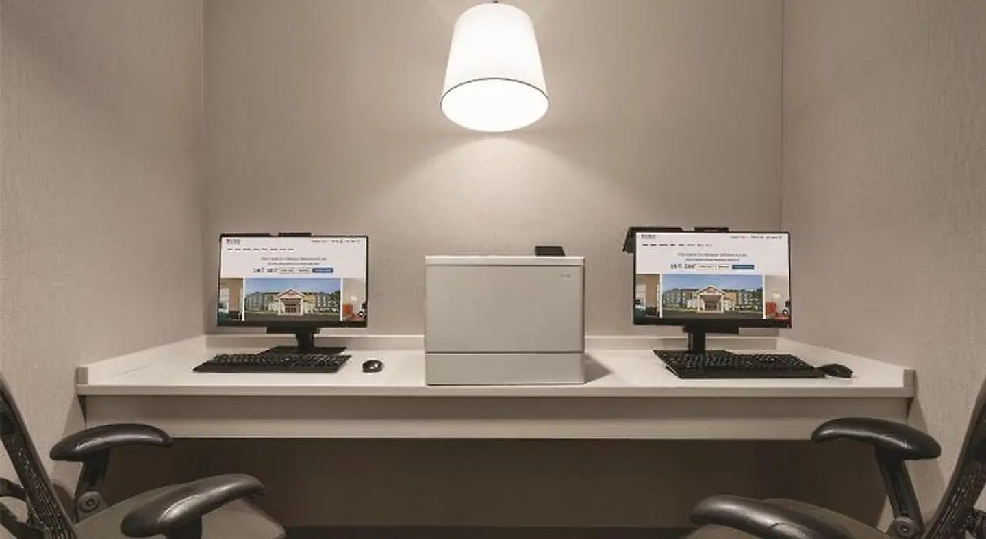 Hilton Garden Inn Allentown Bethlehem Airport ROOM_EXAMPLE