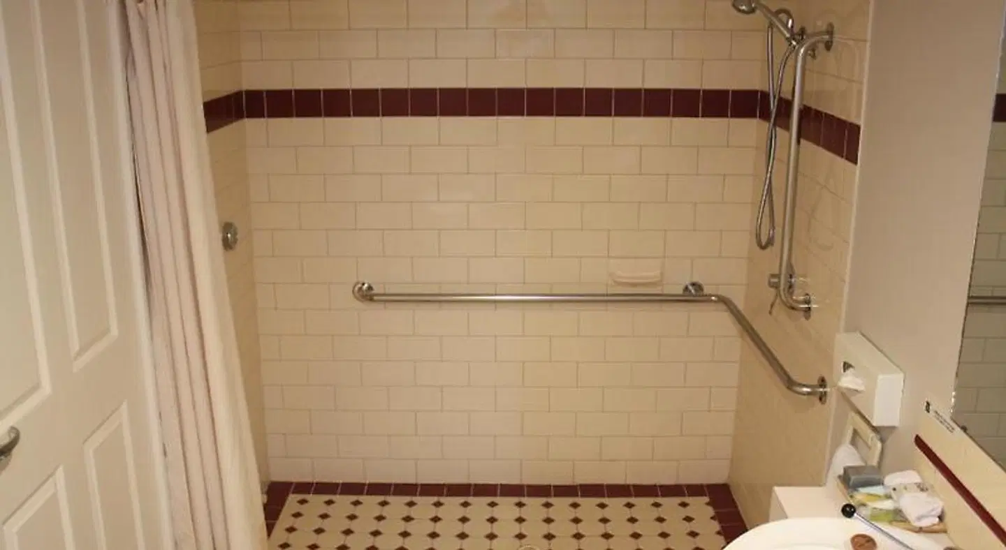 Quality Inn Railway Motel Badezimmer