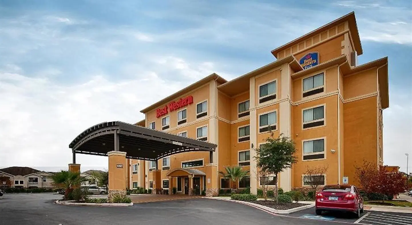 Best Western Plus Palo Alto Inn and Suites EXTERIOR