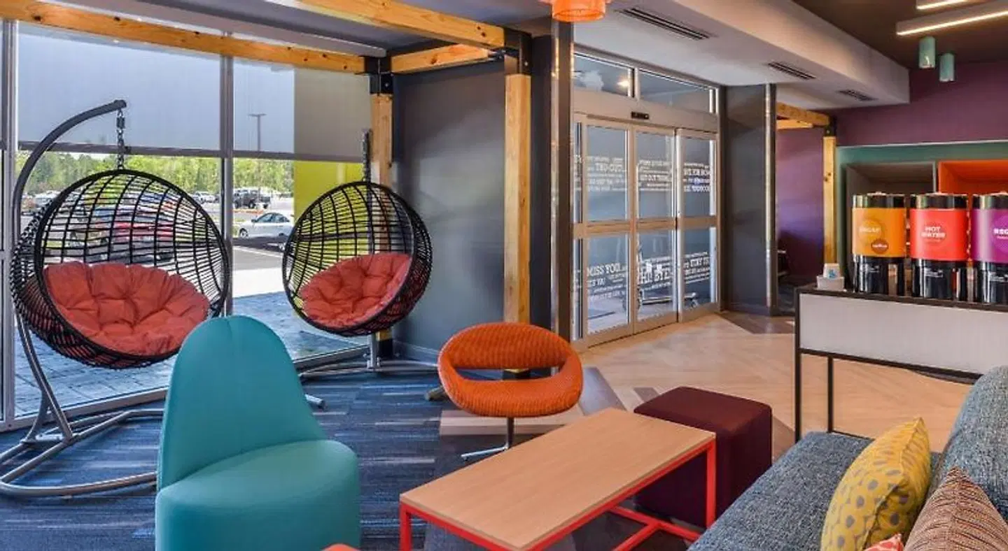 Tru by Hilton Little Rock West LOUNGE_LOBBY