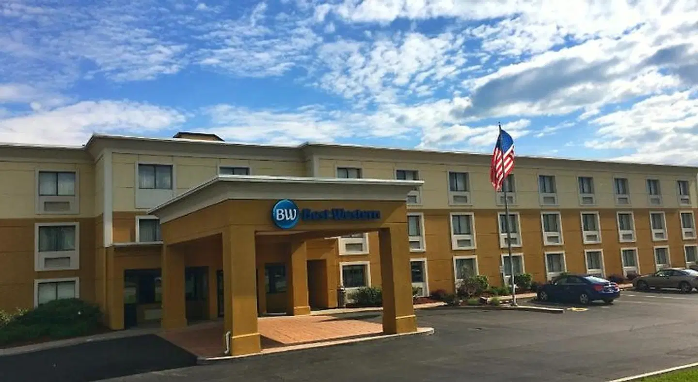 Best Western Rochester Marketplace Inn EXTERIOR