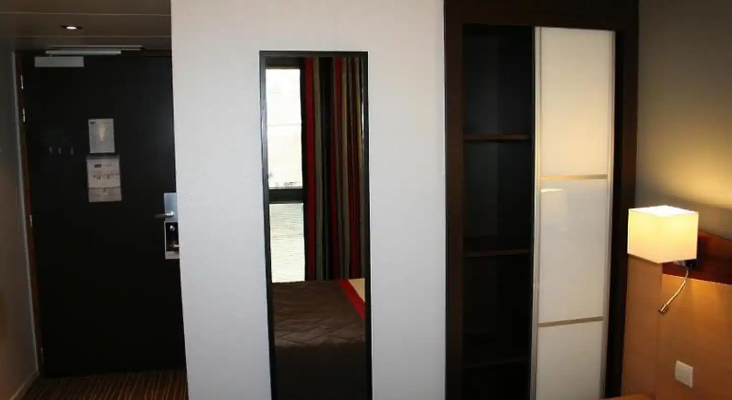 Kyriad Hotel Dijon Gare Wohnbeispiel