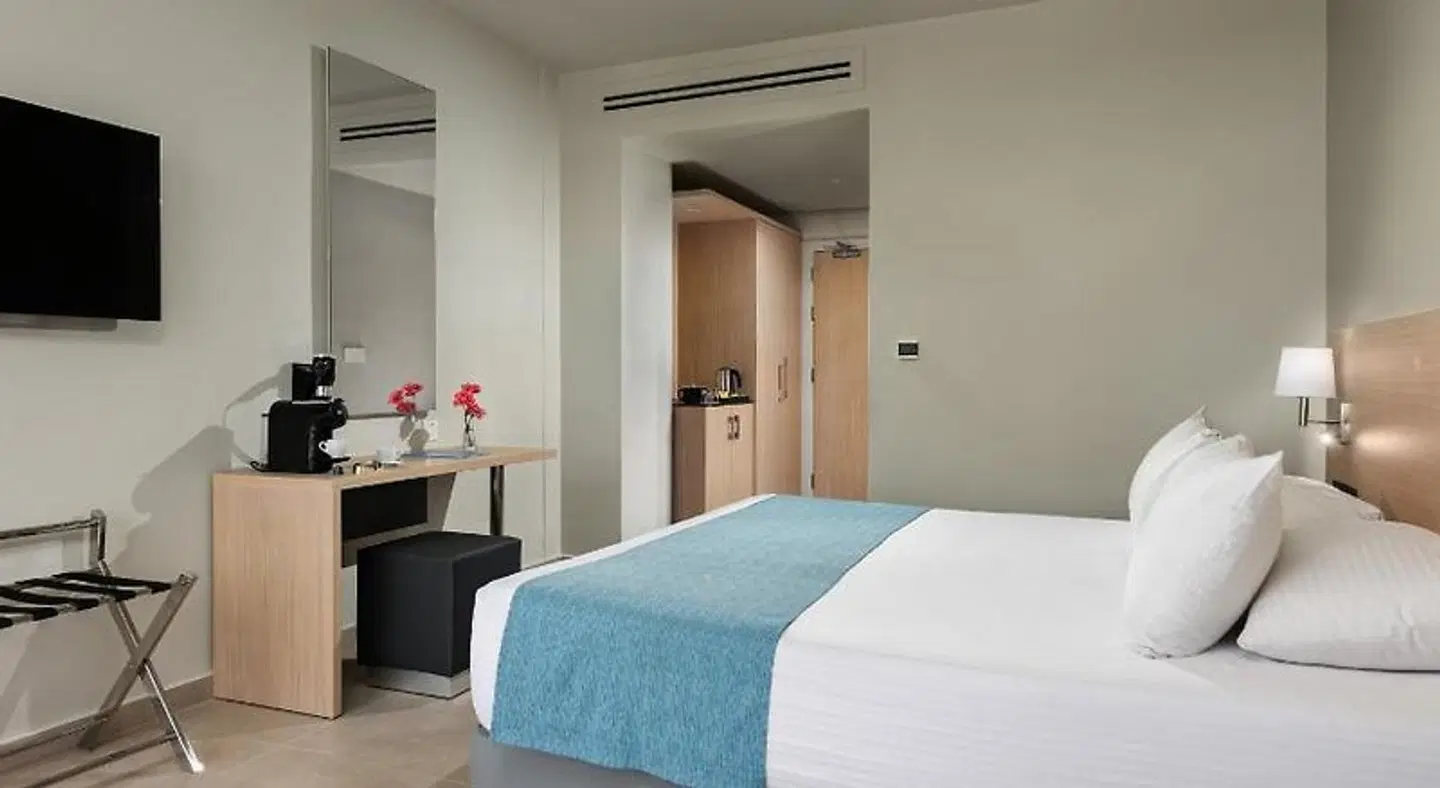 Mayfair Hotel ROOM_EXAMPLE