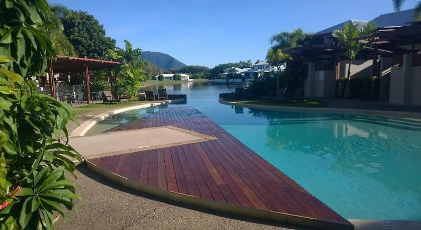 Blue Lagoon Resort Strand