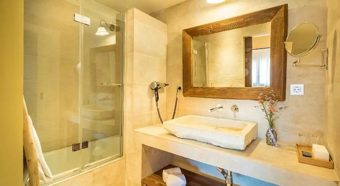 Mas Salagros - Eco Resort & Ancient Baths Badezimmer