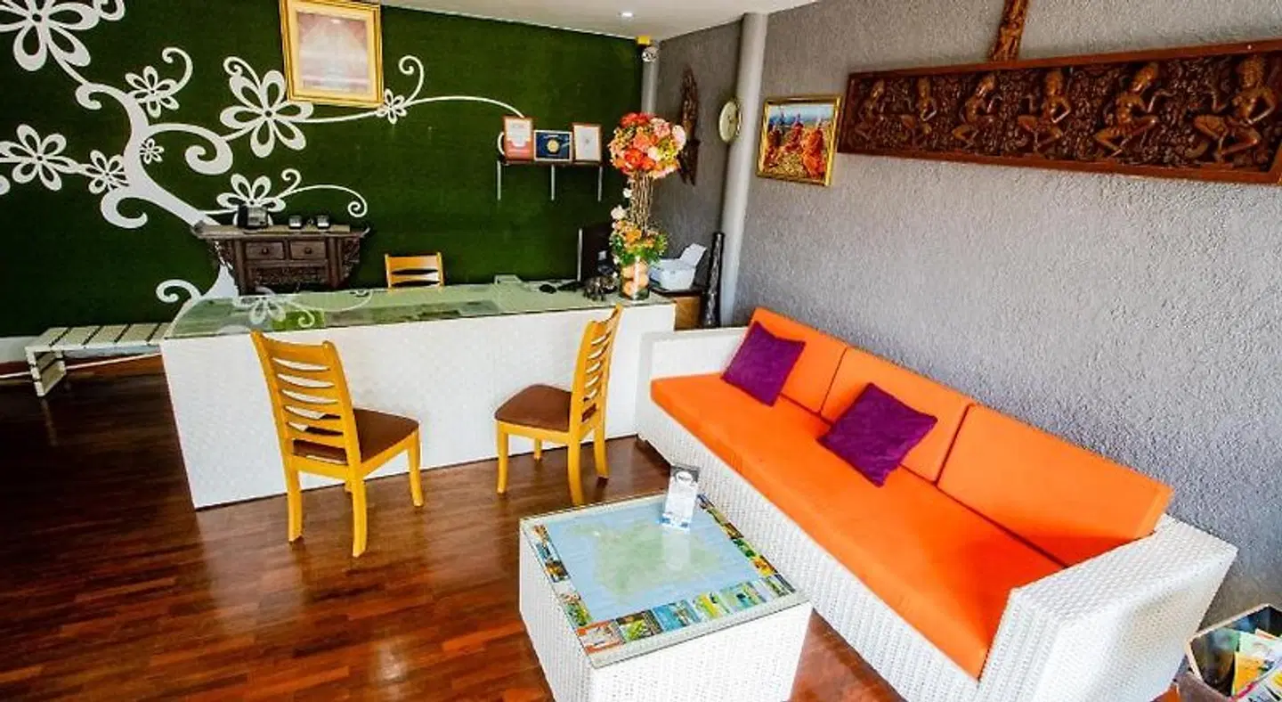 The Spa Garden Bar