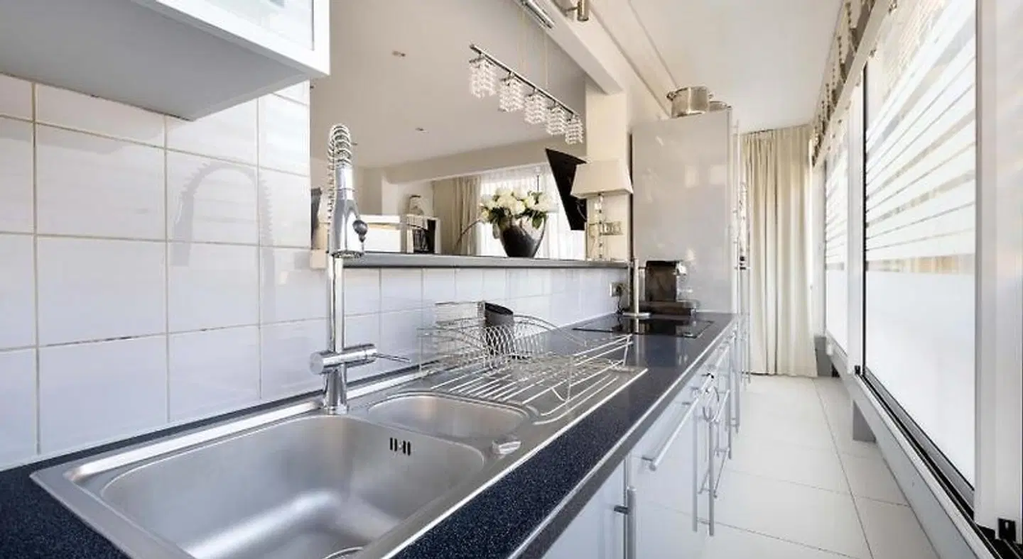 Residences du Grand Hotel by YELLOW CANNES LOUNGE_LOBBY