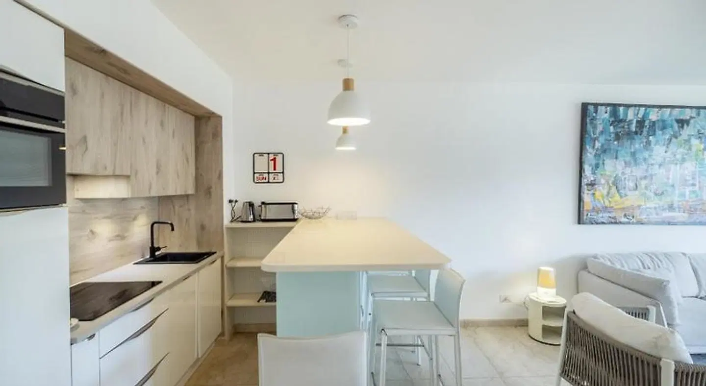 Residences du Grand Hotel by YELLOW CANNES ROOM_EXAMPLE