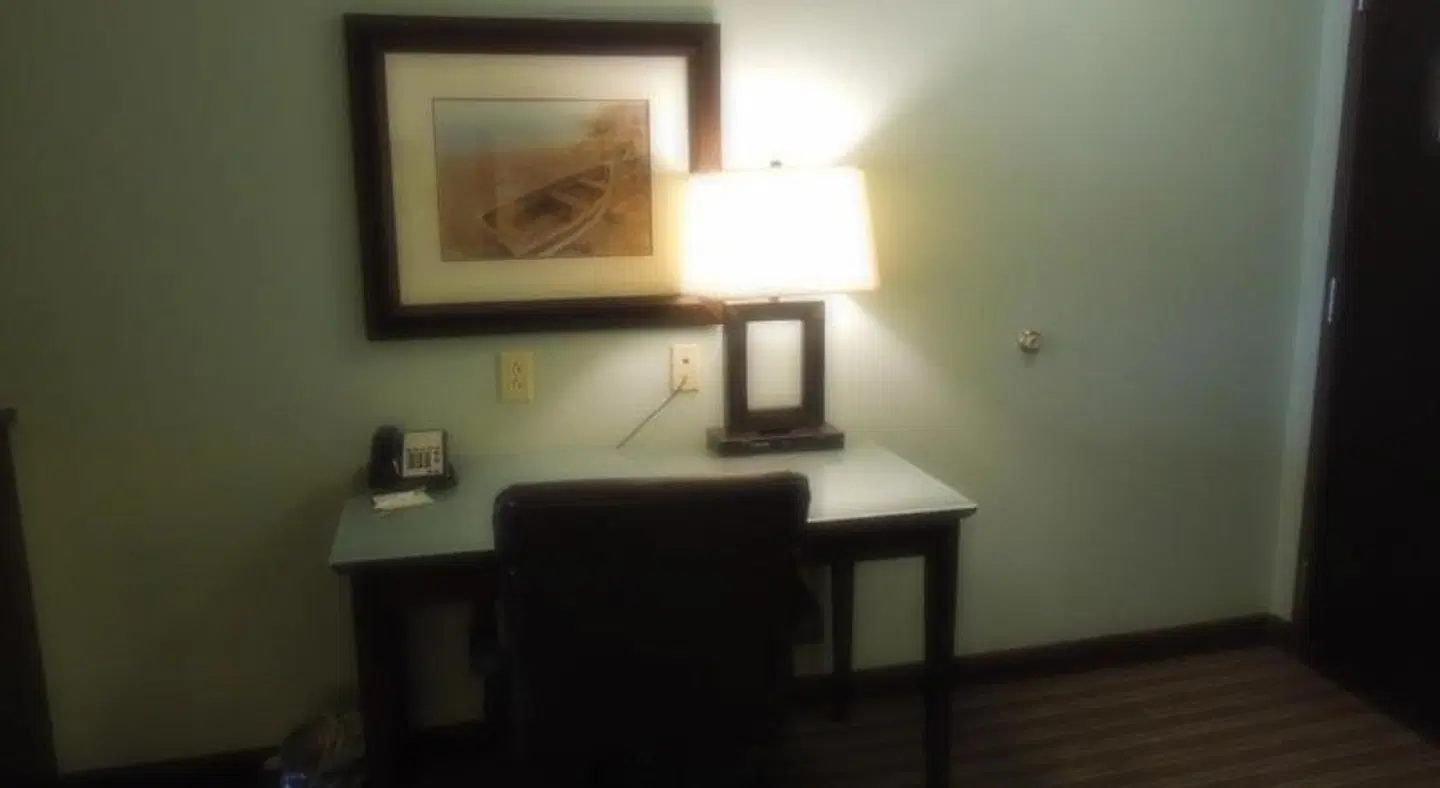 Holiday Inn & Suites Williamsburg-Historic Gateway by IHG ROOM_EXAMPLE
