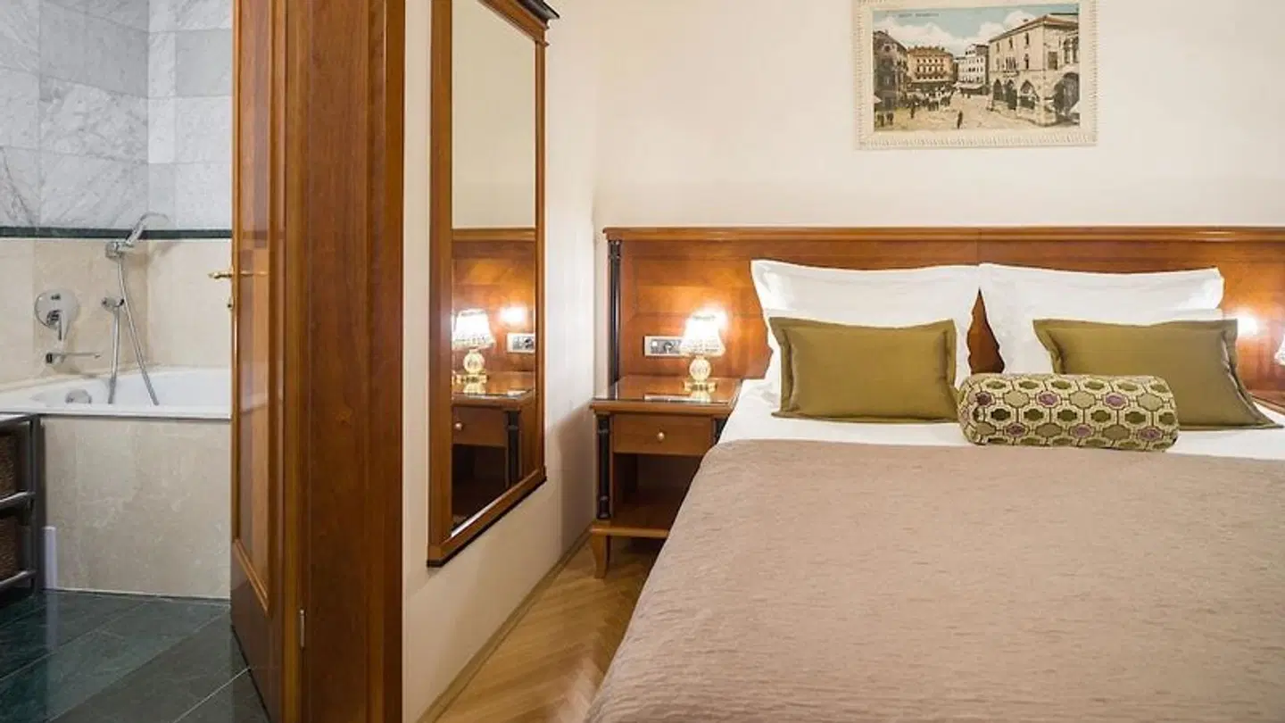 Palace Judita Heritage Hotel ROOM_EXAMPLE