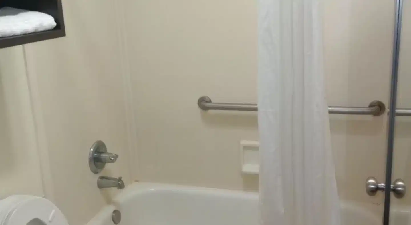 Best Western Garden Inn Badezimmer