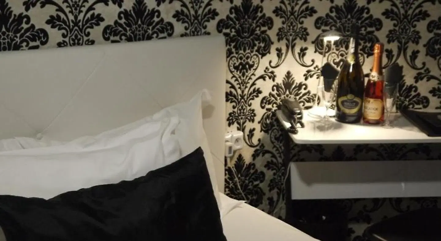Hotel Des Congres Et Festivals Badezimmer