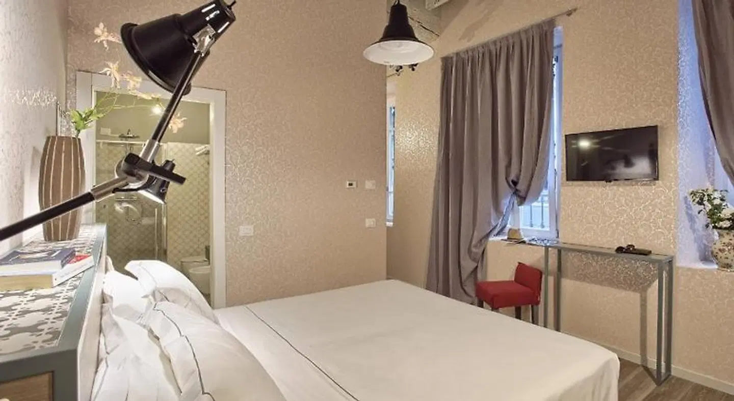Torino ROOM_EXAMPLE