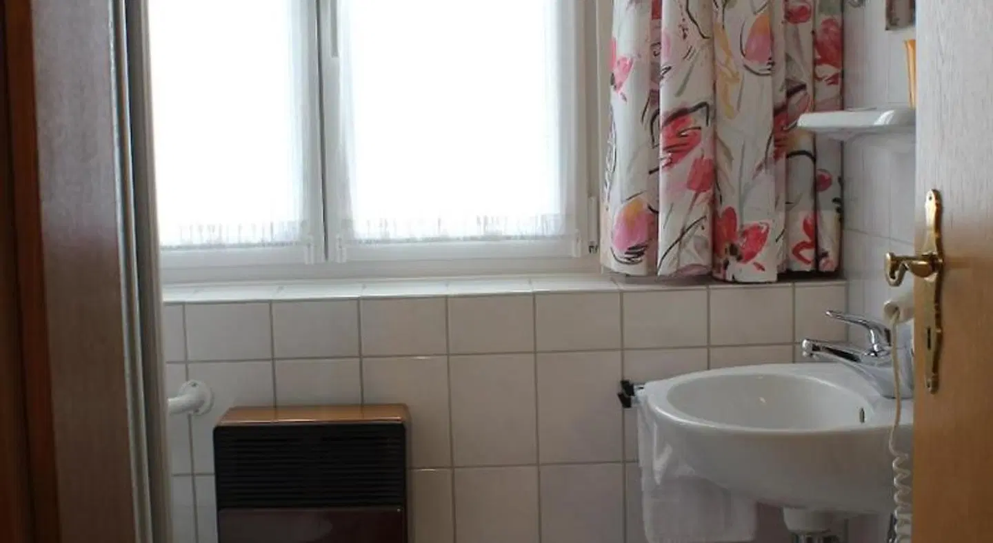 Adler-Post Badezimmer