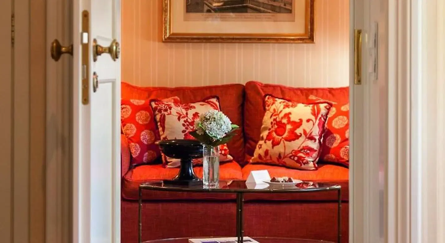 Schlosshotel Kronberg ROOM_EXAMPLE