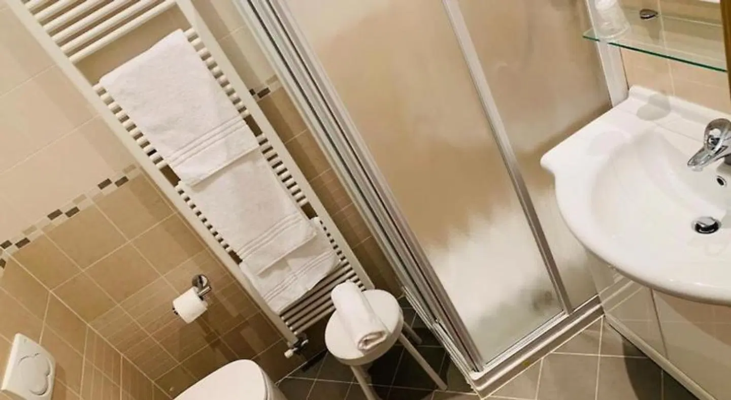Ristorante Albergo Torre Badezimmer
