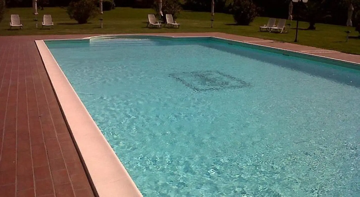 Eden Sul Lago OUTDOOR_POOL