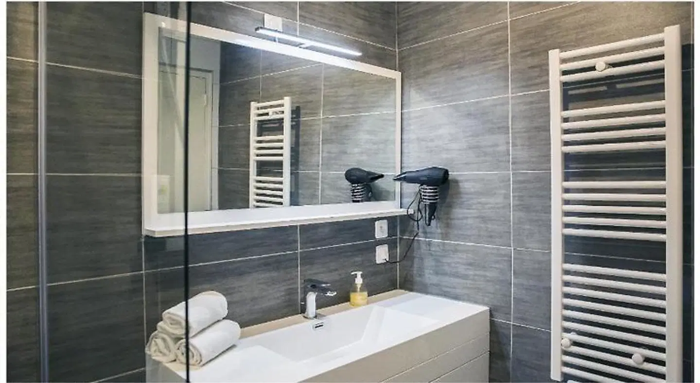 Urban Loft Marseille Badezimmer