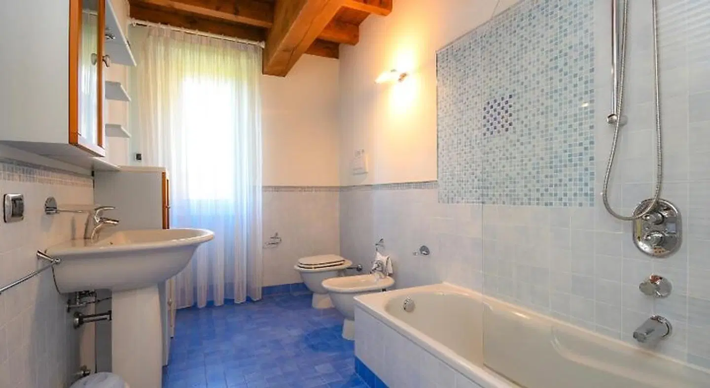Residence Corte Ferrari Badezimmer