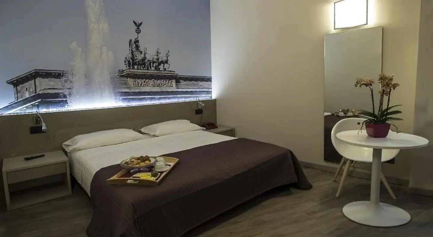 Vittorio ROOM_EXAMPLE