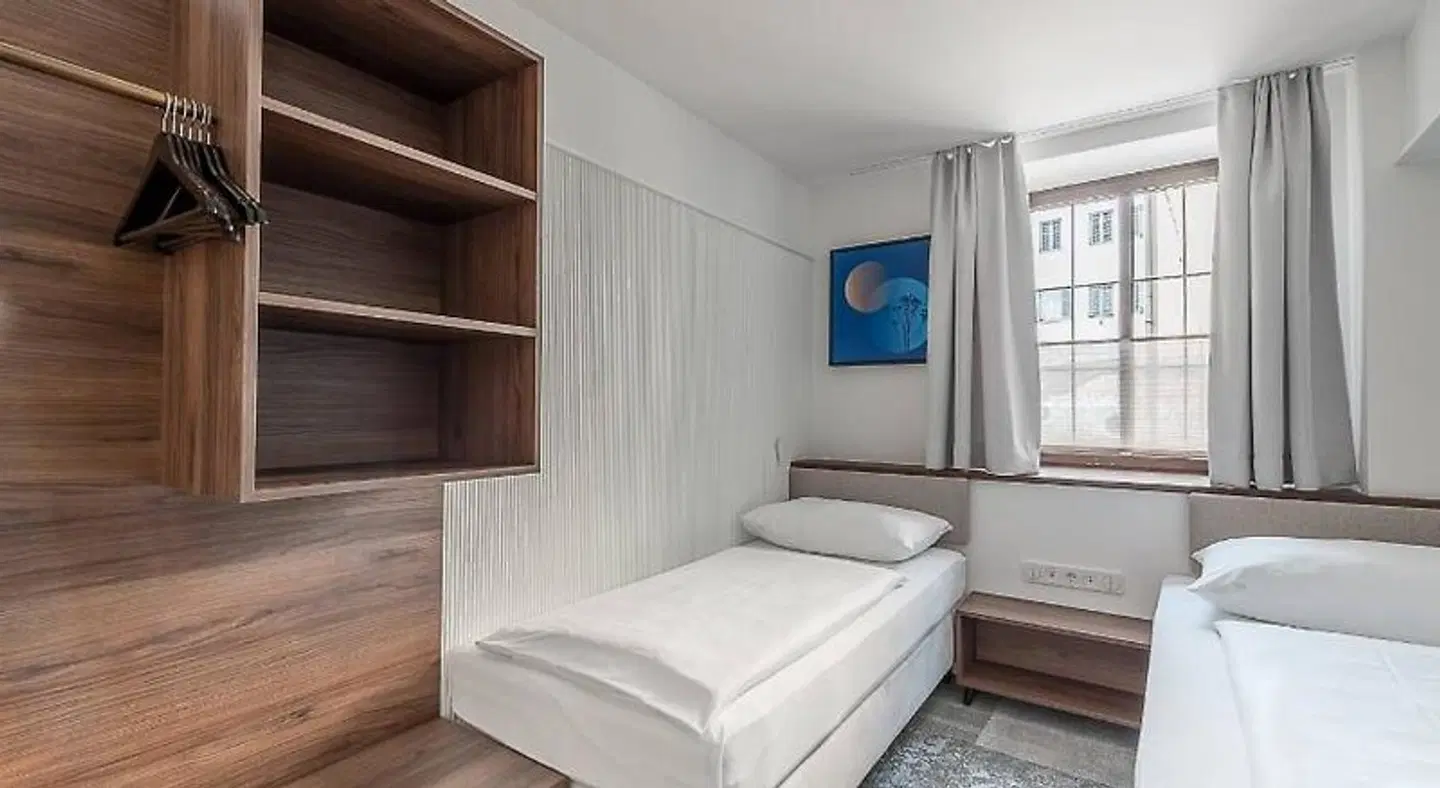 Hotel Mondschein ROOM_EXAMPLE