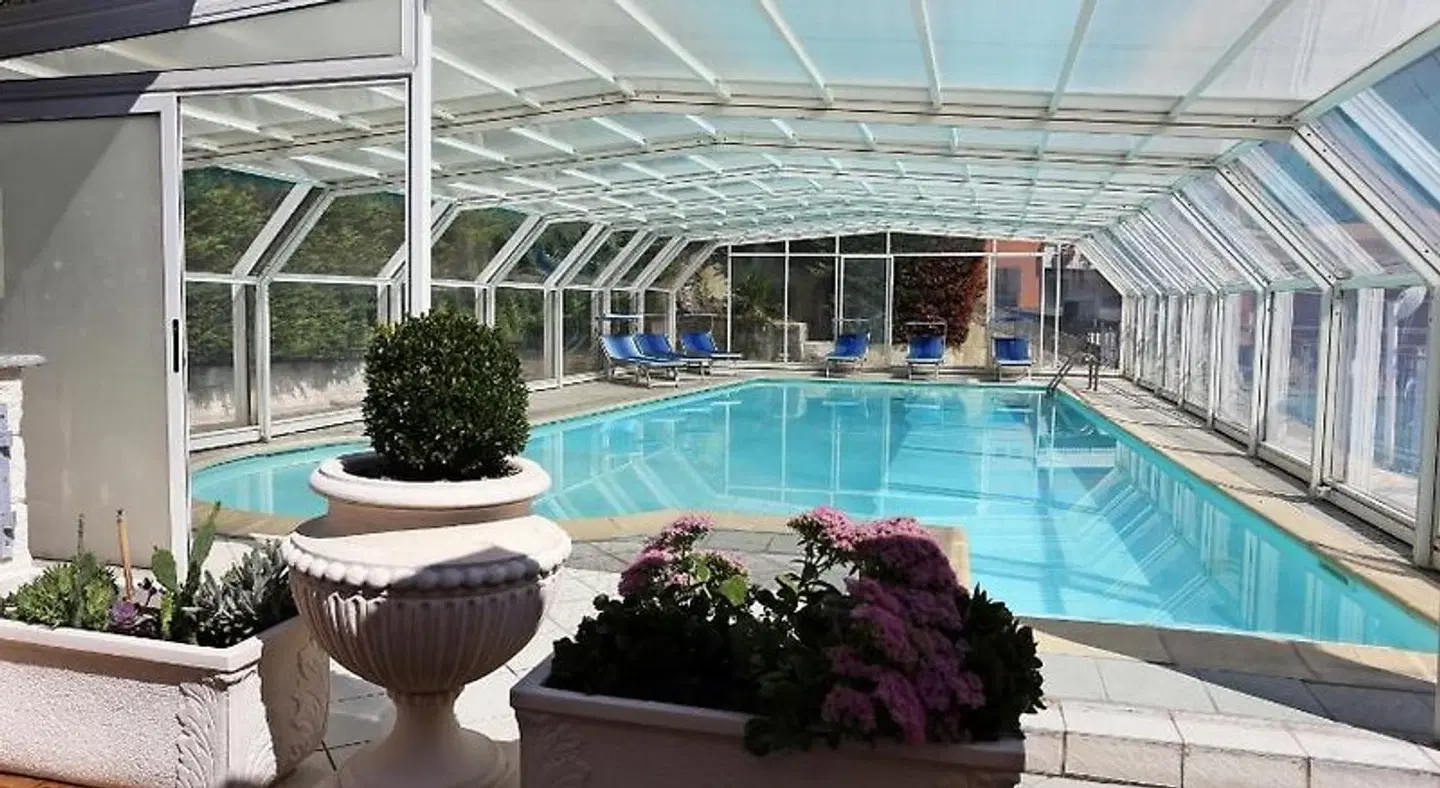 Astoria Hallenbad