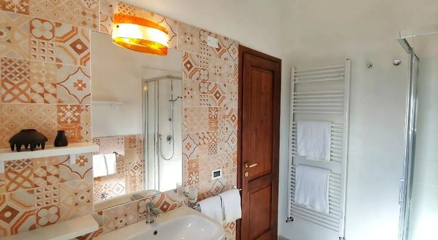 Torrebianca Tuscany Badezimmer