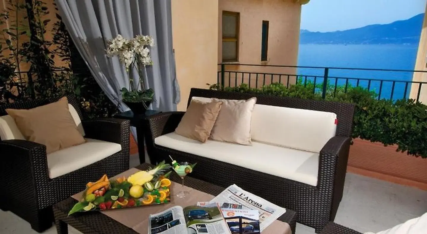 Del Porto ROOM_EXAMPLE