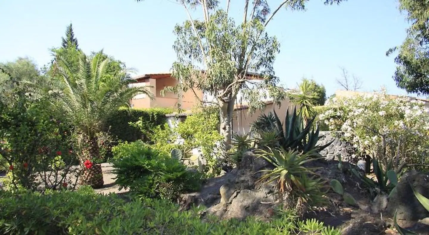 Residence Vulcano Blu Garten