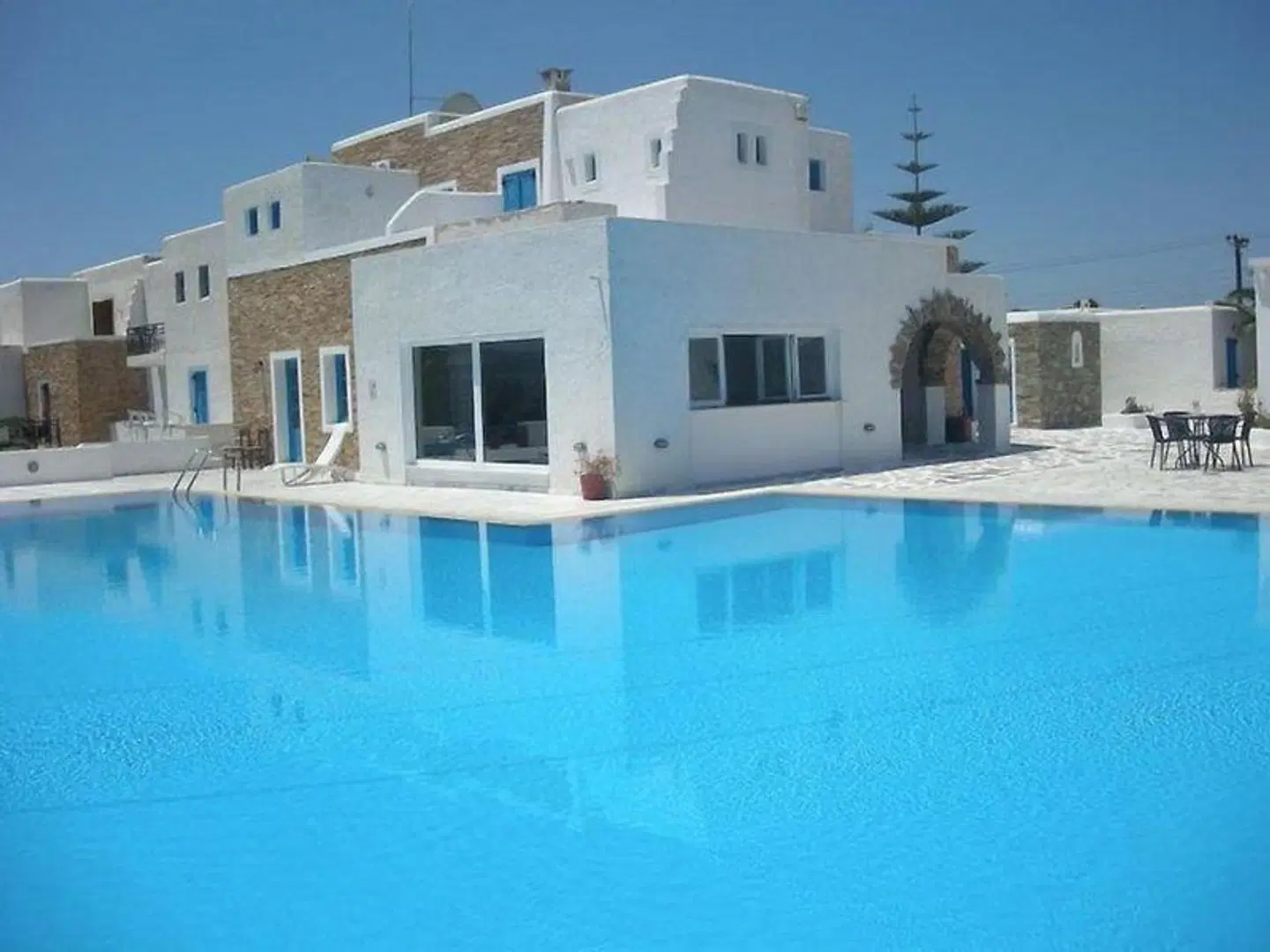 Naxos Holidays OUTDOOR_POOL