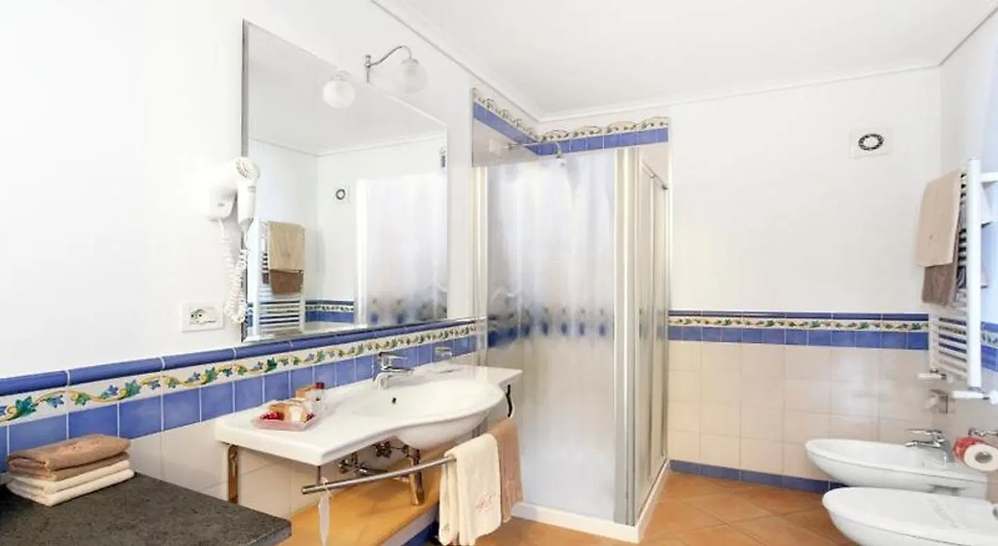 Relais Villa Angiolina Badezimmer
