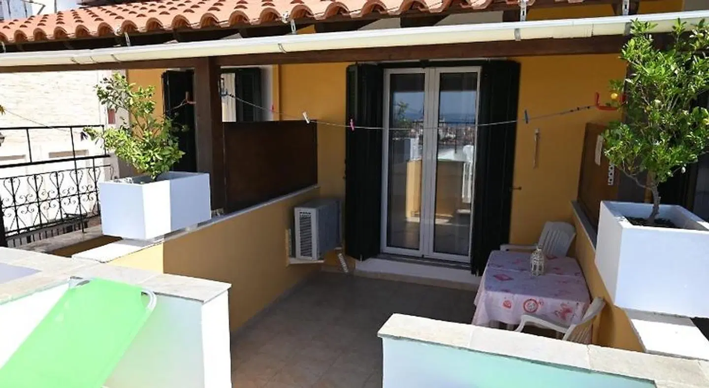 Samaina Terrasse
